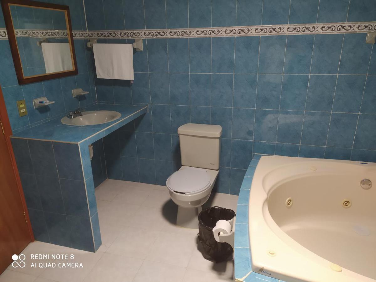Hotel Alexandria Сан-Крістобаль-де-лас-Касас Екстер'єр фото